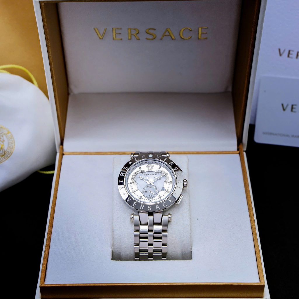 Đồng hồ nam Versace Chronograph dây kim loại Like Auth 43mm