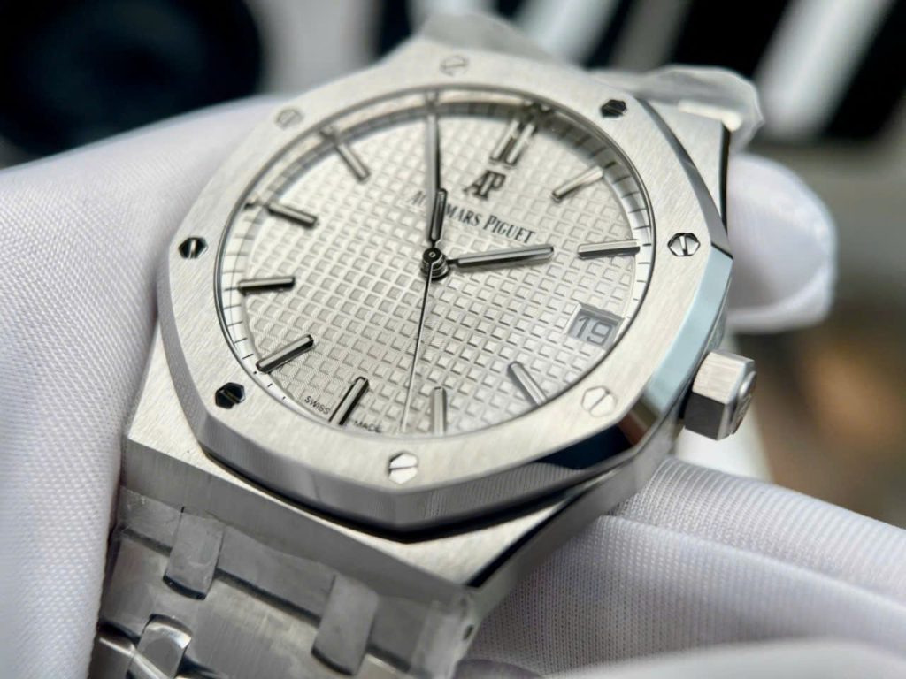 Đồng hồ Audemars Piguet Royal Oak 15500 Replica 1 1 mặt trắng nhà máy APS 41mm (2)