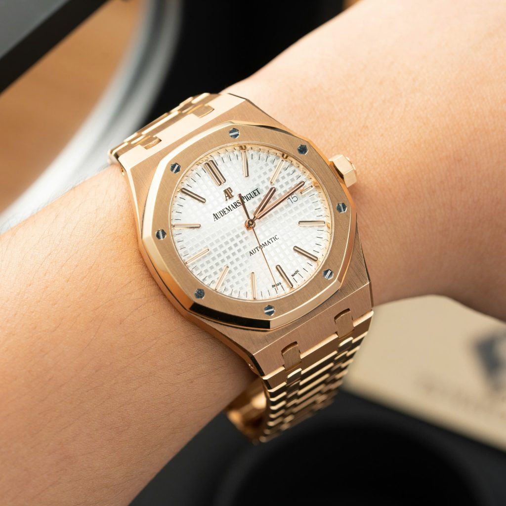 Đồng hồ Audemars Piguet Royal Oak Selfwinding 15400OR Rep 11 mặt trắng 41mm (1)