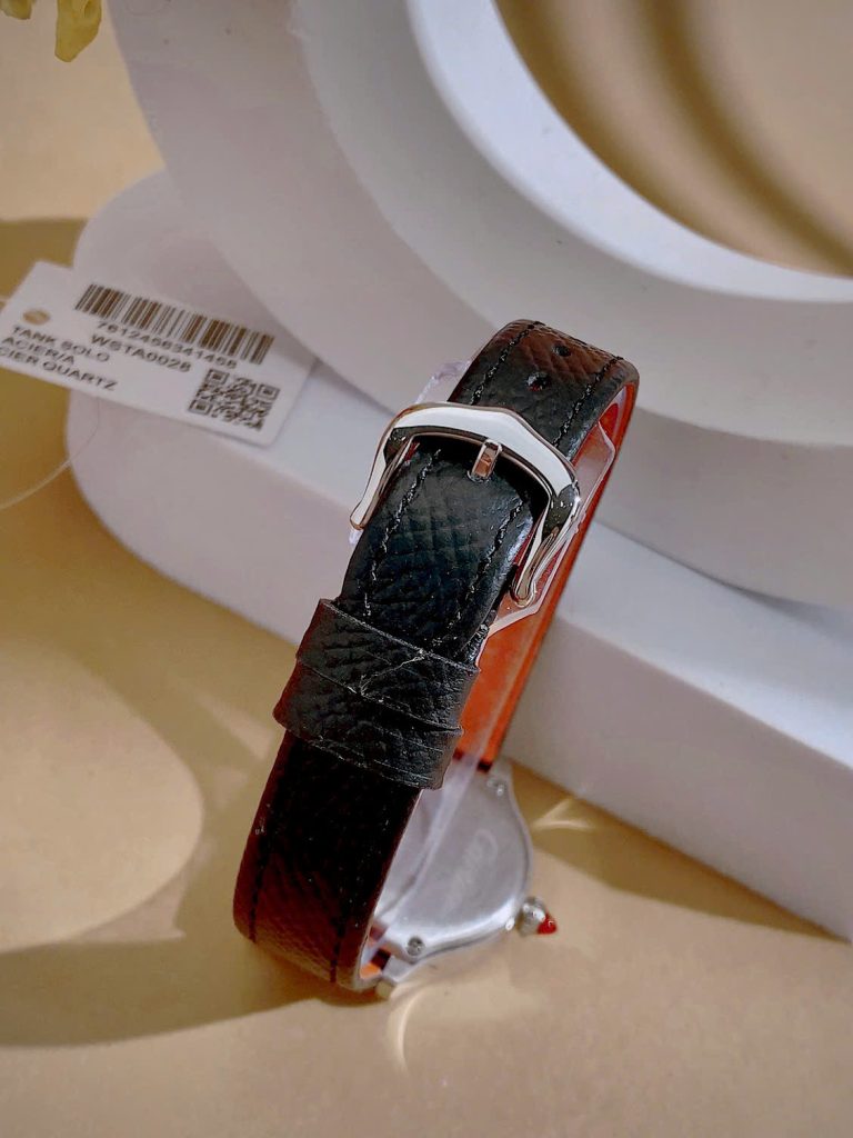 Đồng hồ Cartier Cloche De Cartier Nữ Dây Da Đen Dáng Chữ D Fake 11 29mm 