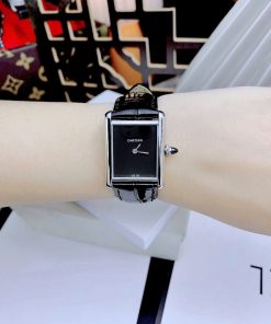Đồng hồ Cartier Tank Louis dây da mặt chữ Nhật Fake Cao Cấp 24X32mm