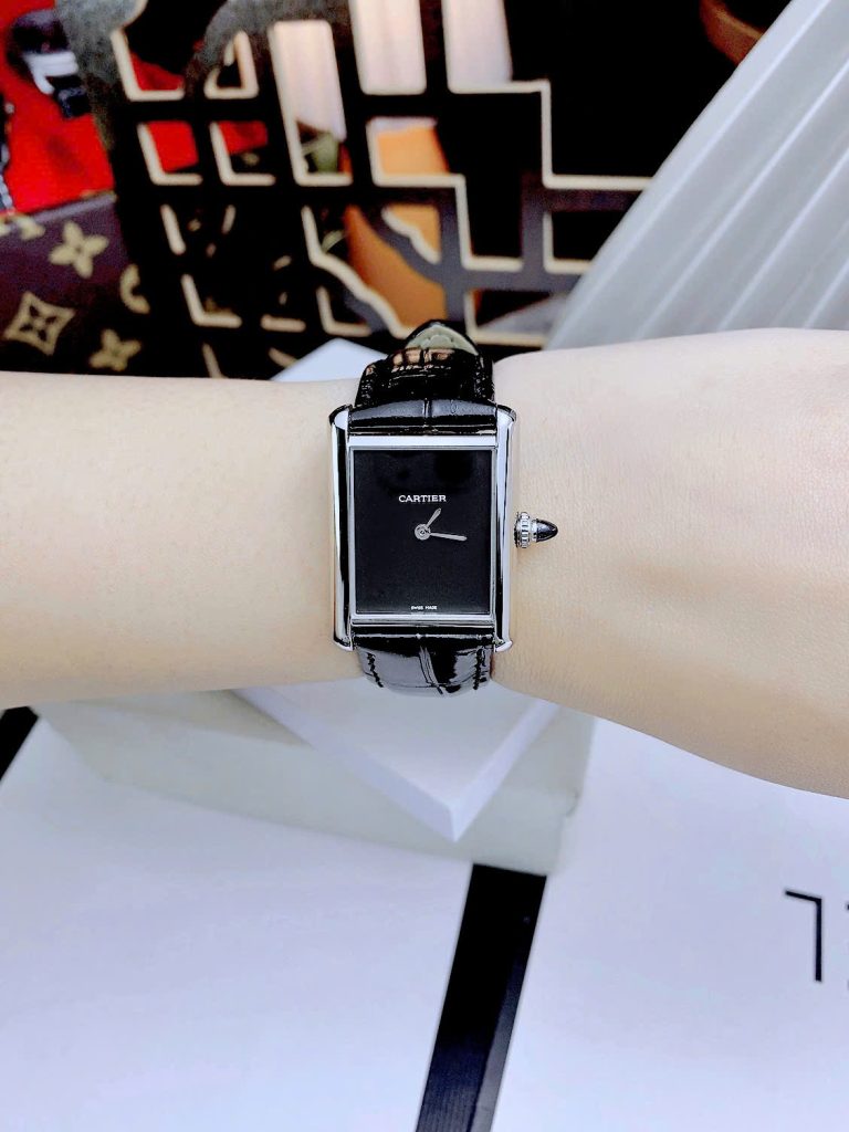 Đồng hồ Cartier Tank Louis dây da mặt chữ Nhật Fake Cao Cấp 24X32mm