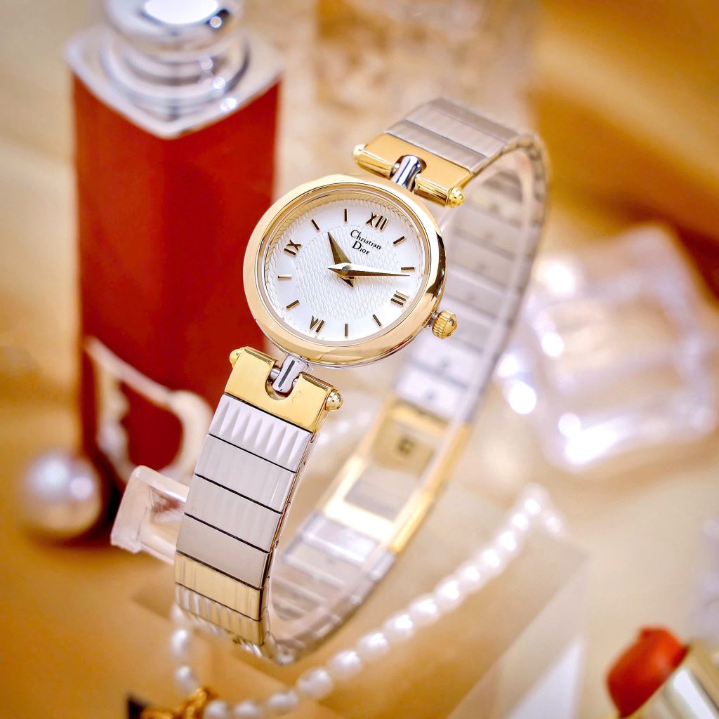Đồng hồ Dior Nữ Máy Quarzt Nhật Cọc Số La Mã Kim Loại Demi Like Auth 22mm (1)