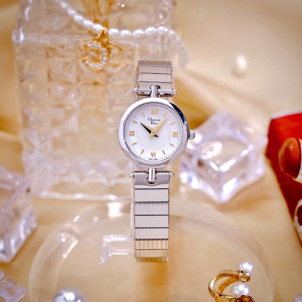 Đồng hồ Dior Nữ Máy Quarzt Nhật Cọc Số La Mã Kim Loại Like Auth 22mm