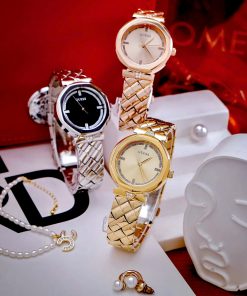 Đồng hồ Guess Rumour nữ dây kim loại cọc số đính đá Like Auth 34mm