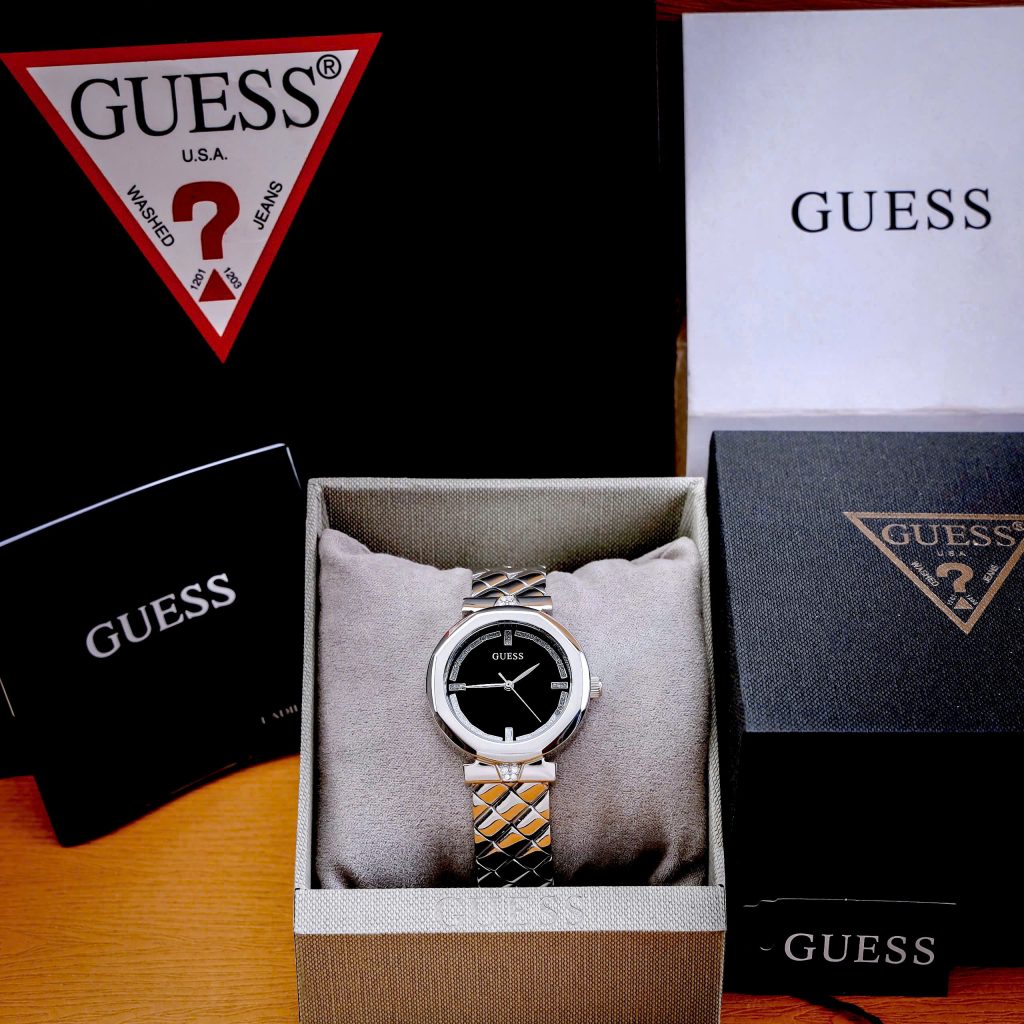 Đồng hồ Guess Rumour nữ dây kim loại cọc số đính đá Like Auth 34mm