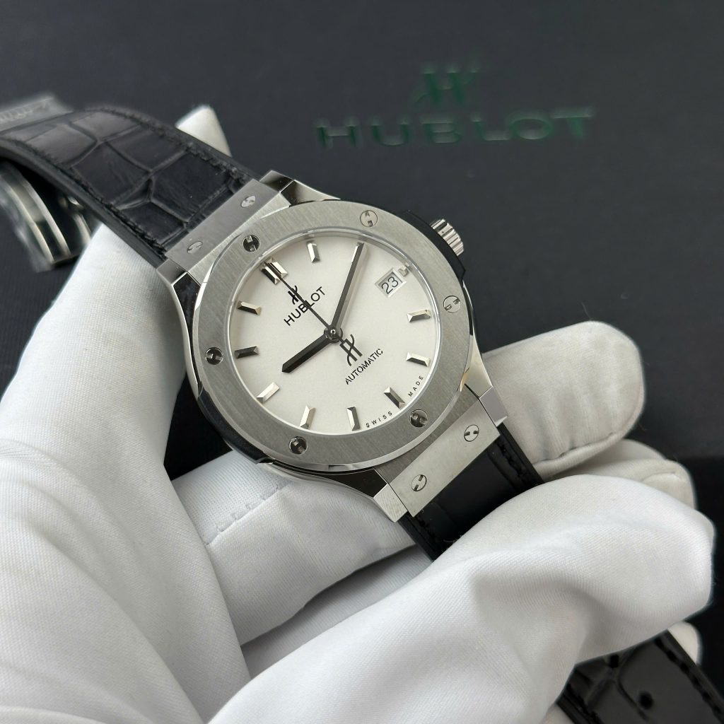 Đồng hồ Hublot Classic Fusion Titanium Rep 11 cao cấp mặt trắng nhà máy JJF 38mm (2)