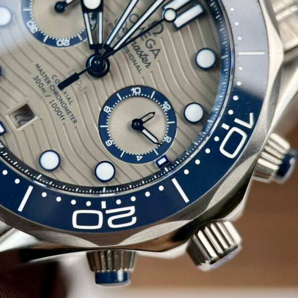 Đồng hồ Omega Seamaster Diver 300M Chronograph Rep 11 cao cấp mặt xám nhà máy N1 44mm (2)