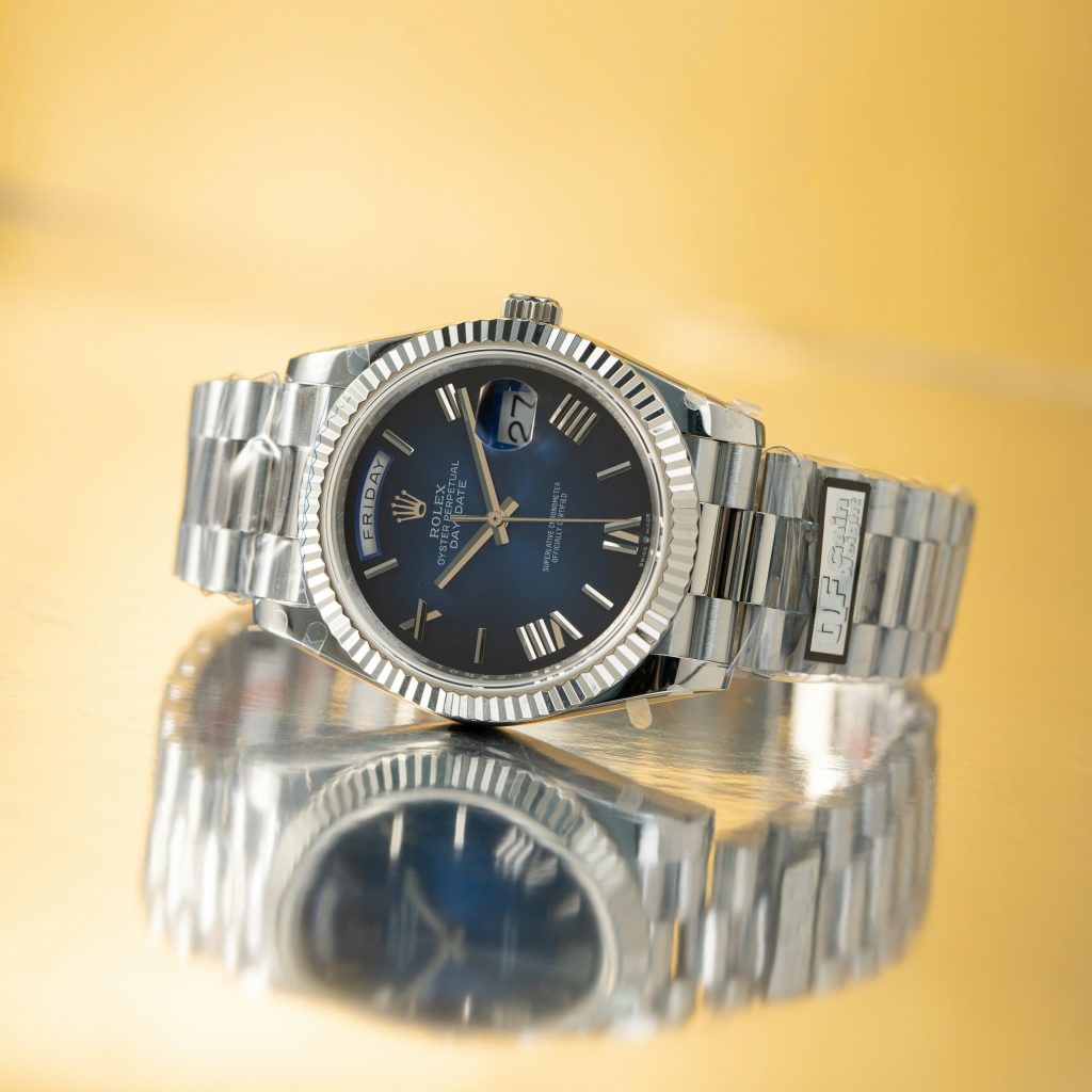 Đồng hồ Rep 11 Rolex Day-Date 228239 mặt xanh cọc số la mã trọng lượng 186gram QF 40mm (2)