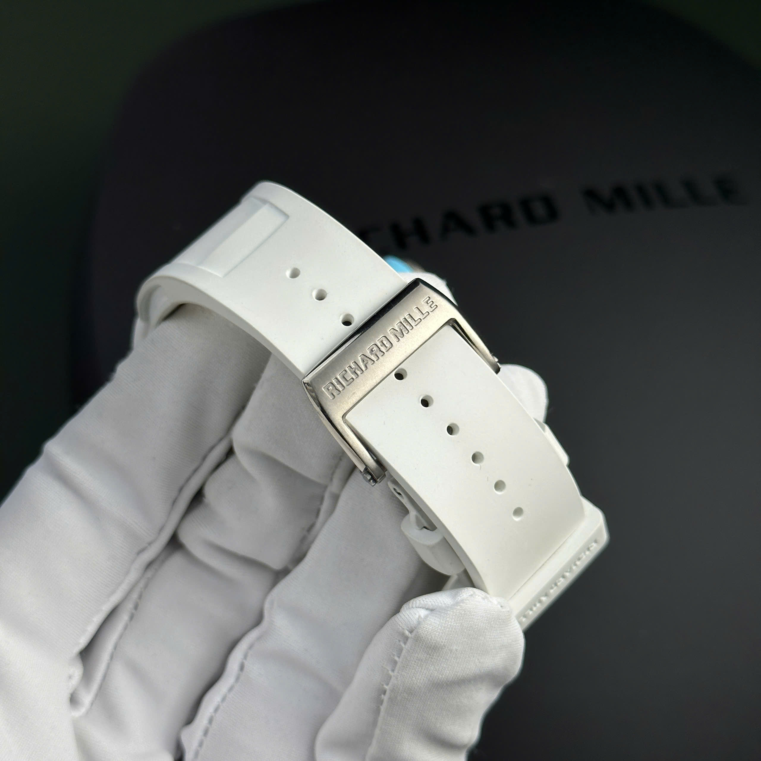 Đồng hồ Richard Mille RM055 Bubba Watson Rep 11 cao cấp vỏ gốm trắng BBR factory 45mm (2) Đồng hồ Richard Mille RM055 Bubba Watson Rep 11 cao cấp vỏ gốm trắng BBR factory 45mm (2)