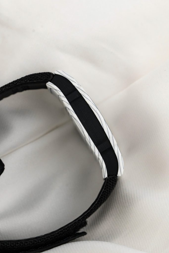 Đồng hồ Richard Mille RM27-05 Replica 11 vỏ carbon màu trắng siêu nhẹ 37 (1)