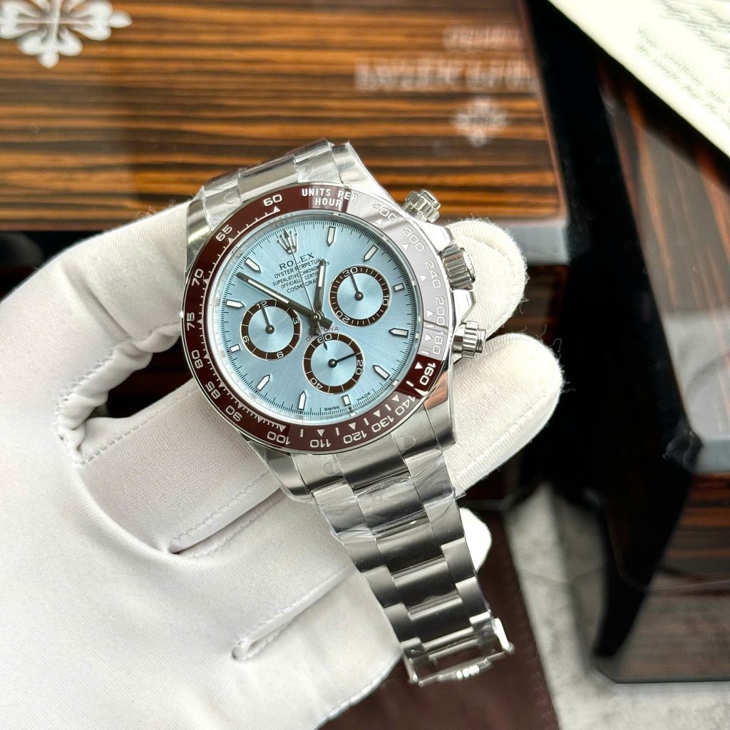 Đồng hồ Rolex Cosmograph Daytona Ice Blue 126506 Rep 11 cao cấp cọc số dạ quang 40mm (2)