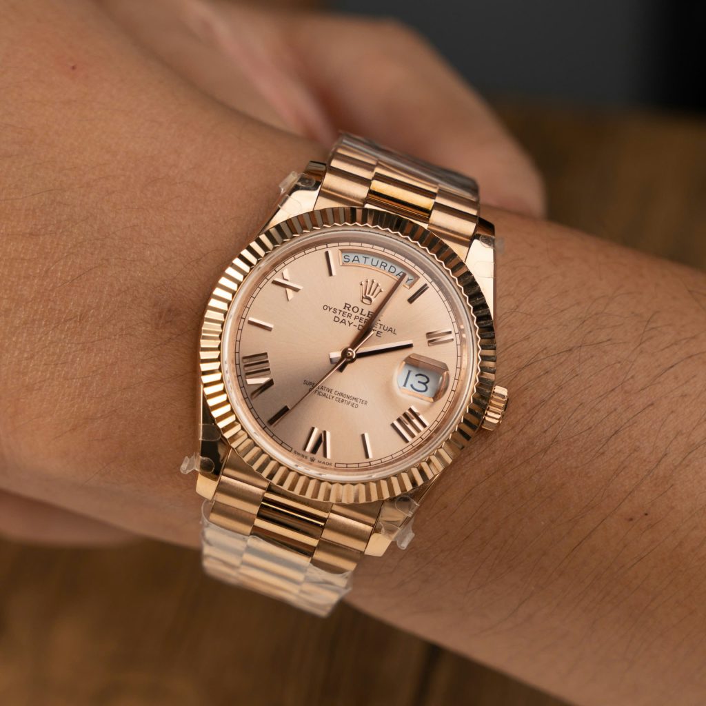 Đồng hồ Rolex Day-Date 228235 cọc số la mã trọng lượng 186gram Replica 1 1 nhà máy QF 40mm (2)