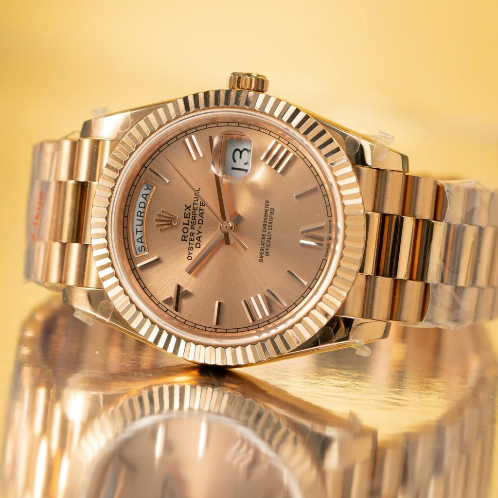 Đồng hồ Rolex Day-Date 228235 cọc số la mã trọng lượng 186gram Replica 1 1 nhà máy QF 40mm (2)