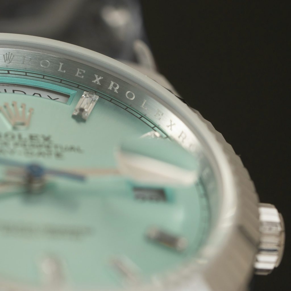 Đồng hồ Rolex Day-Date 228236 mặt xanh băng trọng lượng 186gram Rep 11 nhà máy QF 40mm (2)