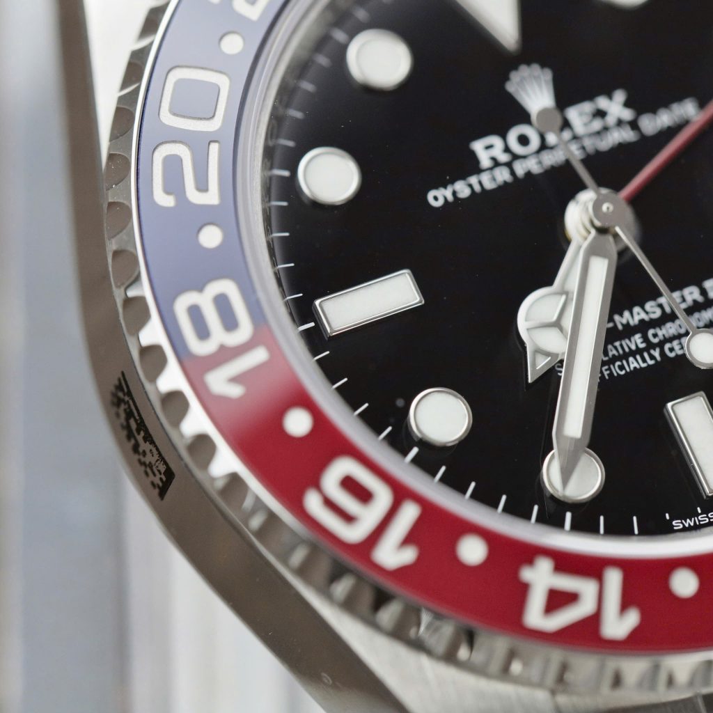Đồng hồ Rolex GMT-Master II 126710BLRO Pepsi V3 dây Oyster nhà máy Clean 40mm (2)