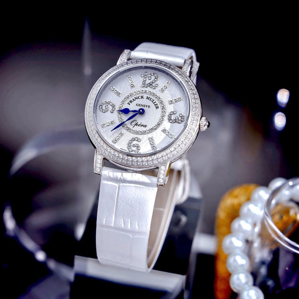 Đồng hồ Franck Muller Opera Infinity Ronde Đính Đá Dây Da Trắng Fake Cao Cấp 37mm