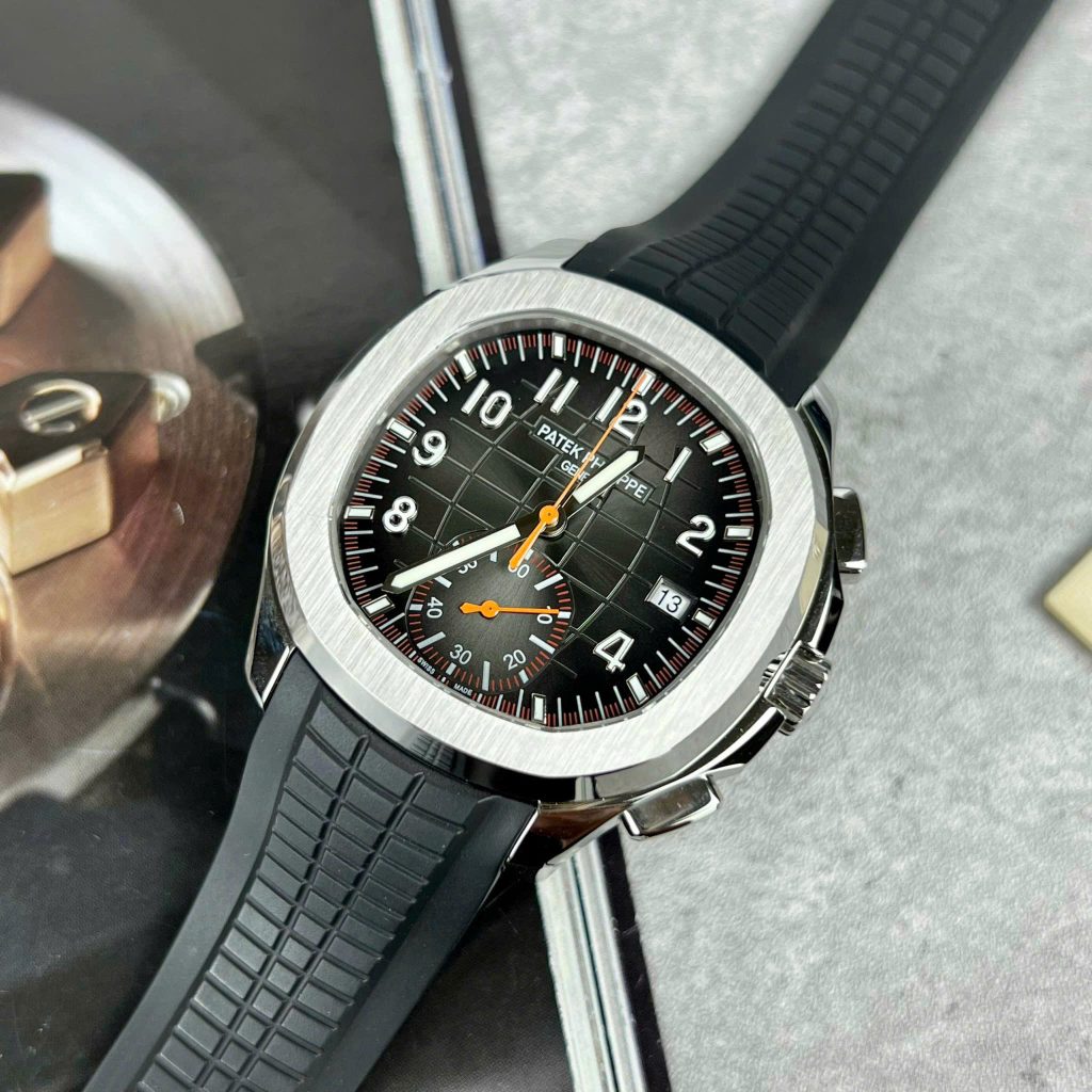 Đồng hồ Patek Philippe Aquanaut 5968A Replica 11 nam dây cao su 42 (2)