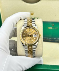 Đồng hồ Rolex DateJust 126231 Replica 1 1 mặt vàng cọc số dạ quang nhà máy VS 36mm (2)