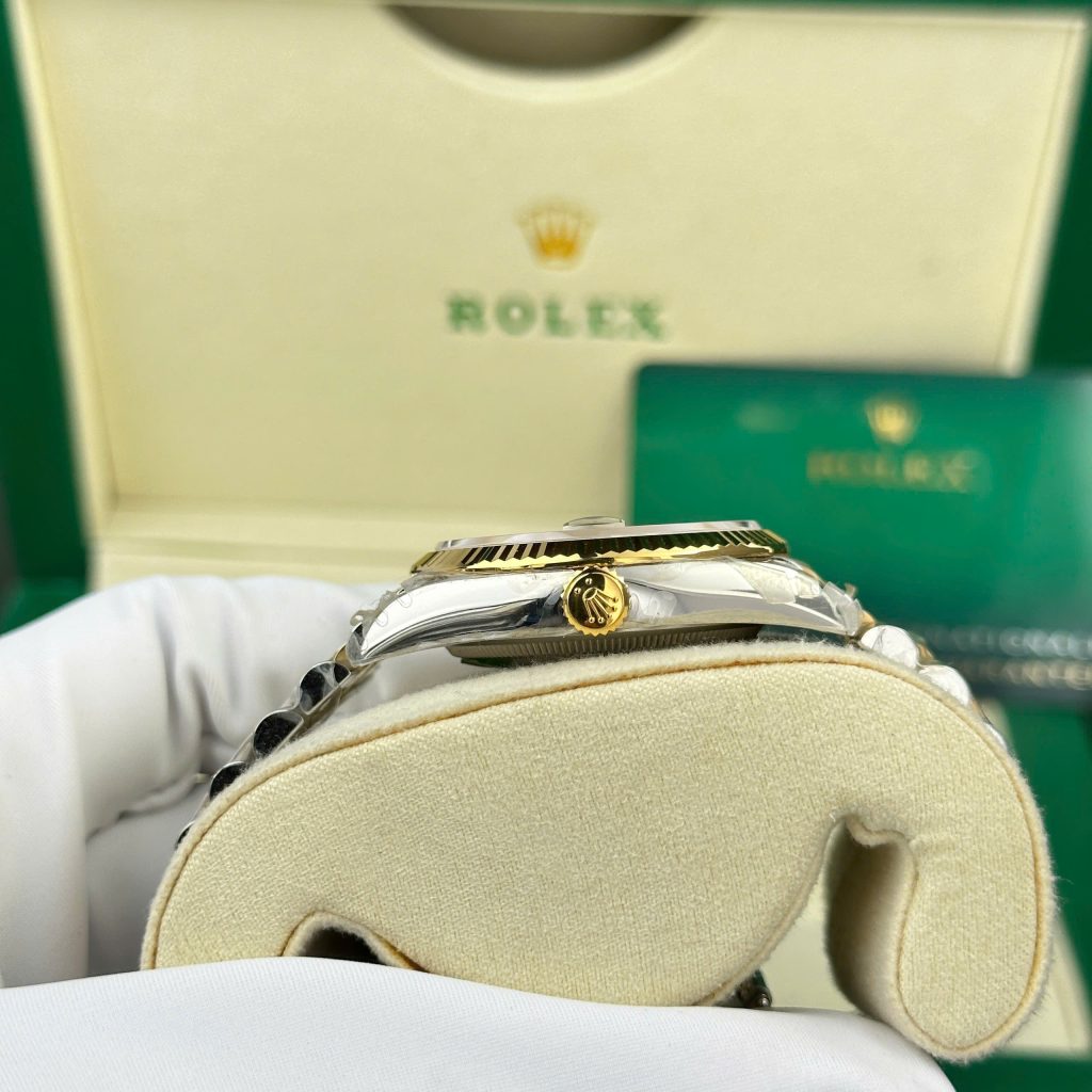 Đồng hồ Rolex DateJust 126231 Replica 11