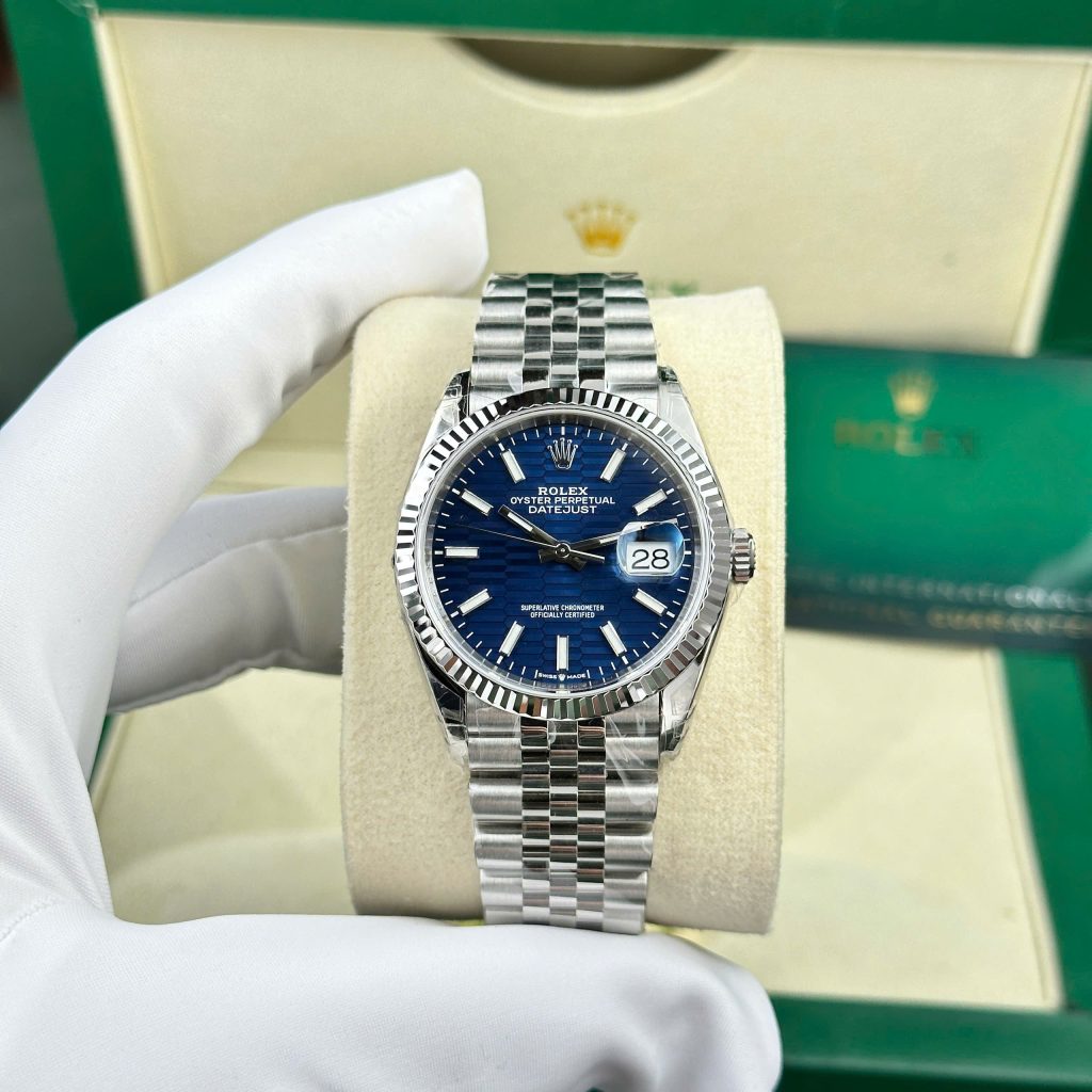 Đồng hồ Rolex DateJust 126234 Rep 11 mặt nếp gấp cọc số dạ quang nhà máy VS 36mm (2)