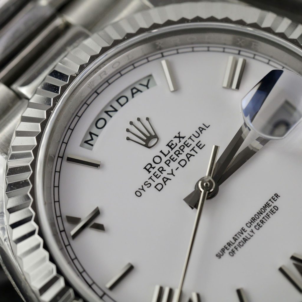 Đồng hồ Rolex Day-Date Fake 1 1 mặt trắng cọc số la mã nhà máy EW 40mm (2)