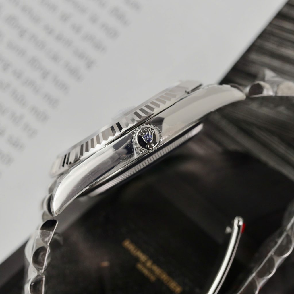 Đồng hồ Rolex Day-Date Fake Cao Cấp mặt xanh blue nhà máy EW 40mm (2)