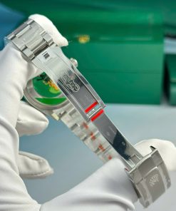 Đồng hồ Rolex Oyster Perpetual 126000 Rep 11 mặt xanh dương nhà máy Clean 36mm (2)