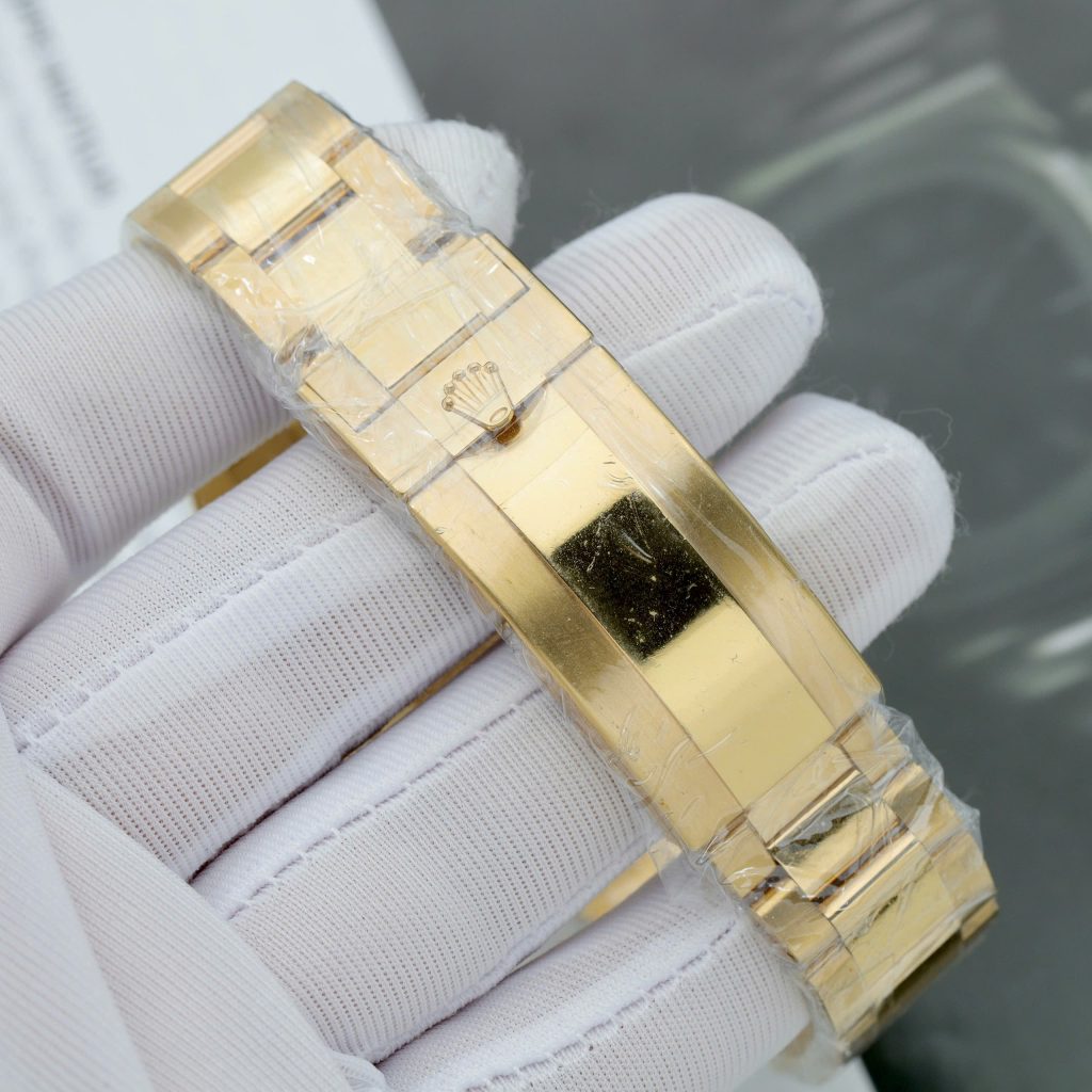 Đồng hồ Rolex Submariner Fake 11 mạ vàng mặt số màu đen 41mm (2)