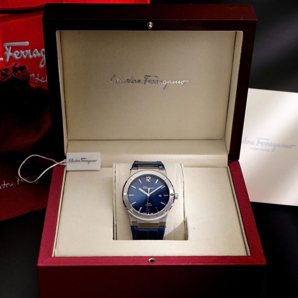 Đồng hồ Salvatore Ferragamo F80 Classic nam xanh Blue dây da Fake 11 40mm