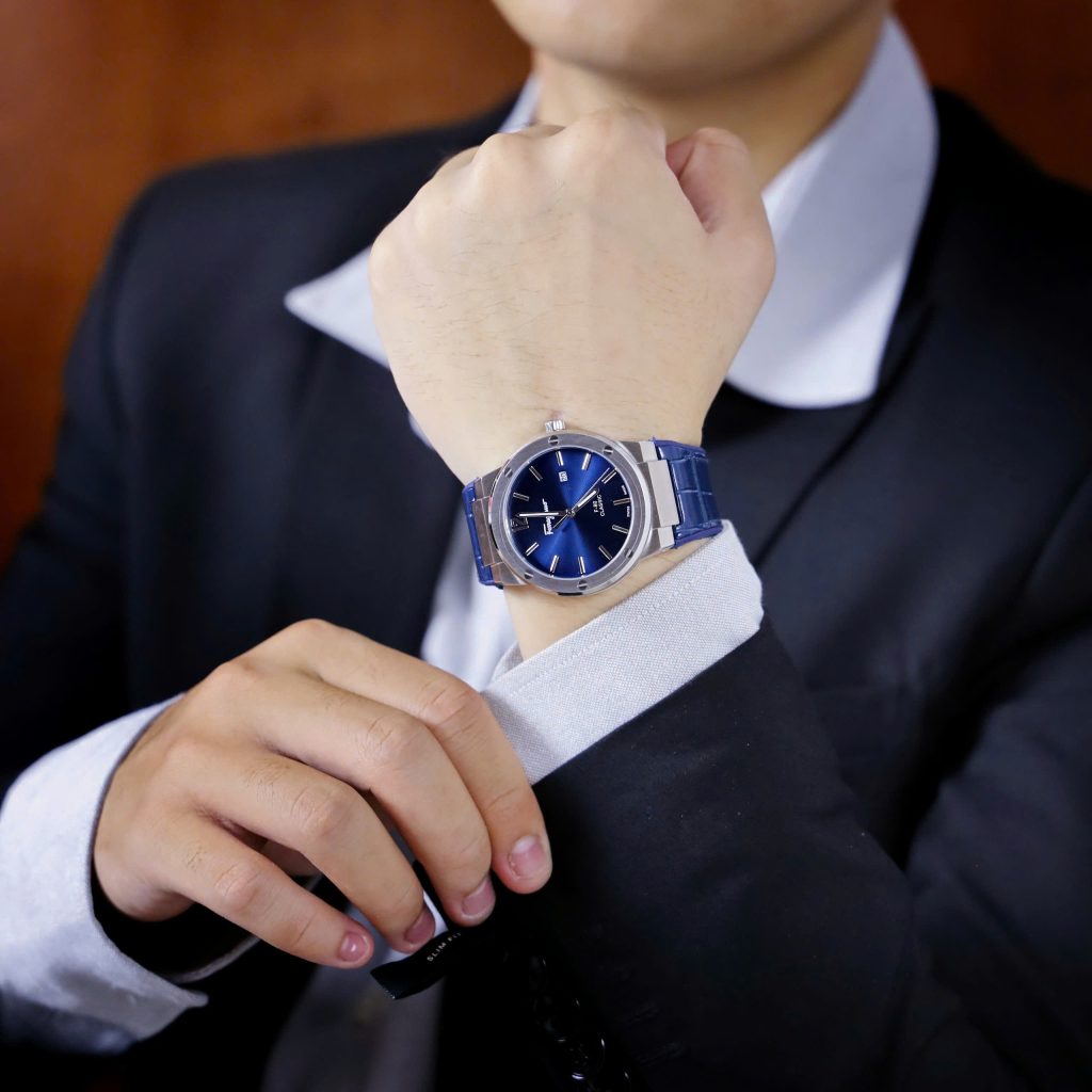 Đồng hồ Salvatore Ferragamo F80 Classic nam xanh Blue dây da Fake 11 40mm