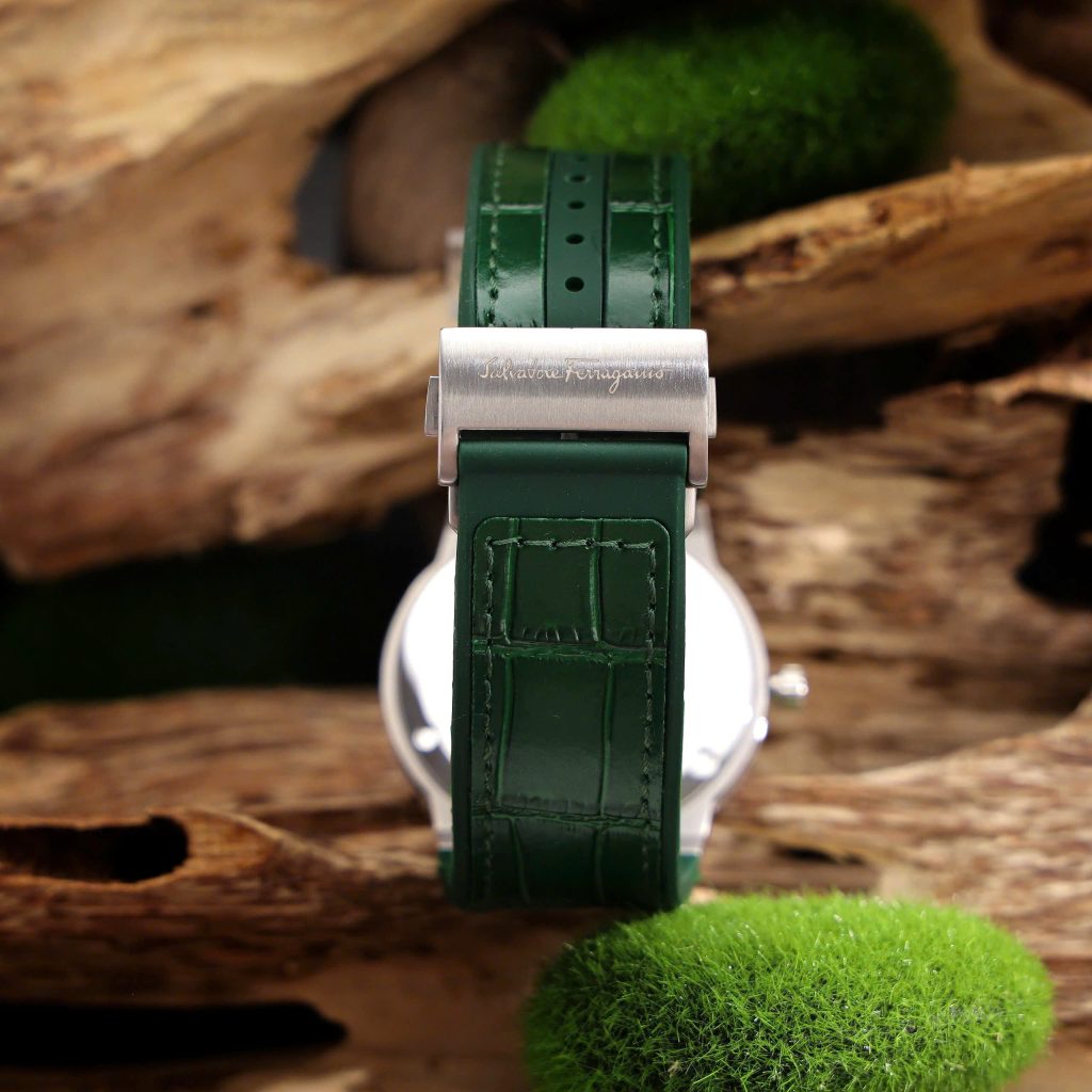 Đồng hồ Salvatore Ferragamo F80 Classic nam xanh Green dây da Fake 11 40mm