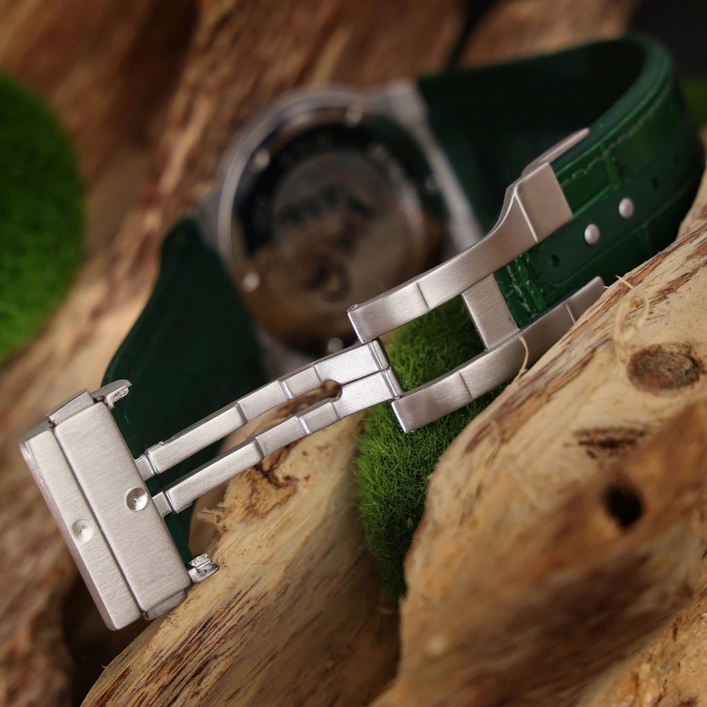 Đồng hồ Salvatore Ferragamo F80 Classic nam xanh Green dây da Fake 11 40mm