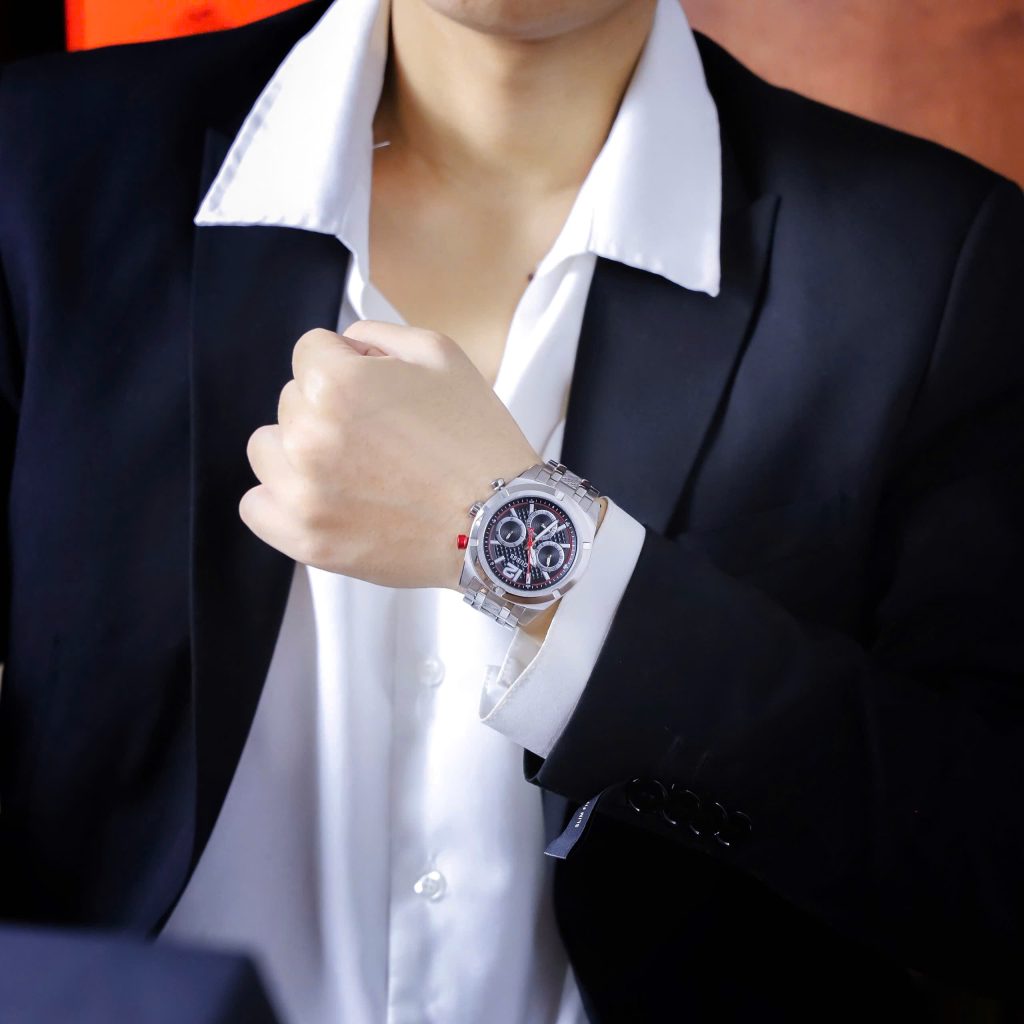  Đồng hồ Guess nam GW0714G1 dây kim loại cọc dạ quang Like Auth 44mm