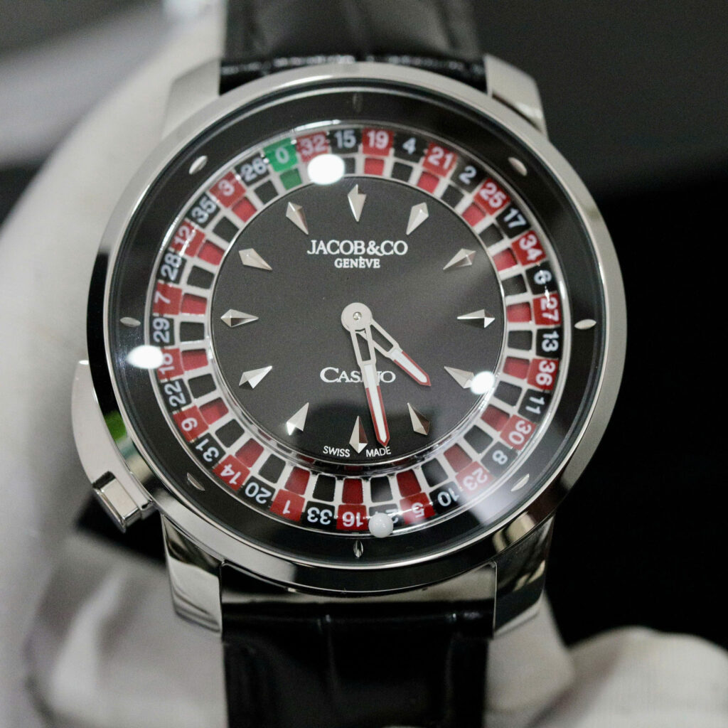 Đồng hồ Jacob & Co Casino Roulette Replica 1 1 dây da màu đen 44mm (2)