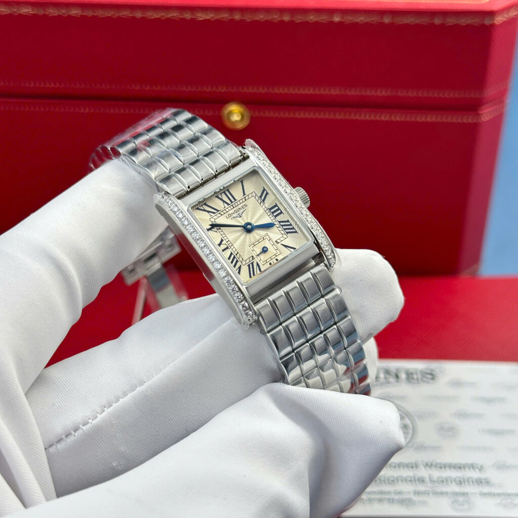 Đồng hồ Longines Mini DolceVita Replica 11 nữ viền đính đá nhà máy AF 22x29mm (2)