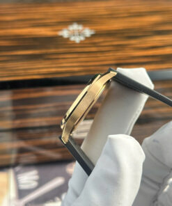 Đồng hồ Patek Philippe Aquanaut 5067 Replica 11 mạ vàng hồng mặt đen PPF 35 (2)