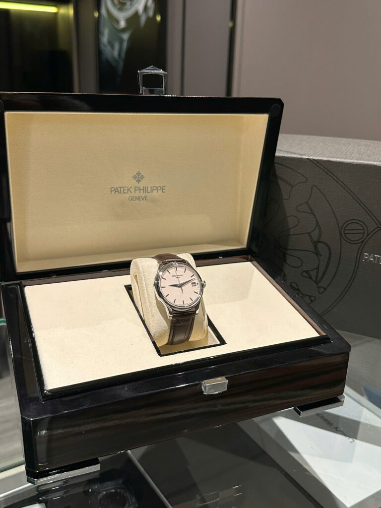 Đồng hồ Patek Philippe Calatrava 5227 Replica 1 1 dây da nhà máy 3K 39mm (2)