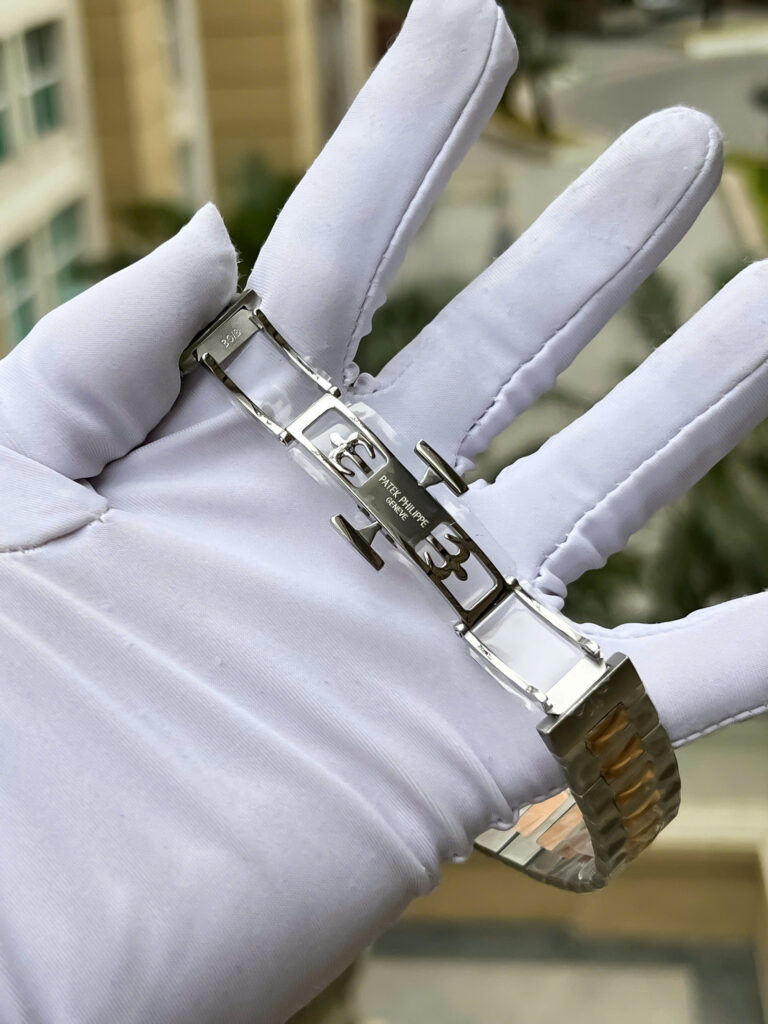 Đồng hồ Patek Philippe Cubitus 5821 demi rose gold Rep 1 1 mặt vuông màu chocolate 45mm (2)