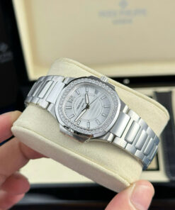Đồng hồ Patek Philippe Nautilus 7010 Replica 1 1 mặt trắng máy pin GRF 32mm (2)