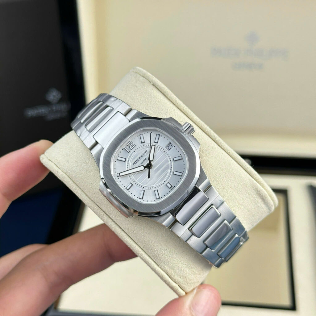 Đồng hồ Patek Philippe Nautilus 7010 Replica 11 mặt trắng máy pin GRF 32mm (2)