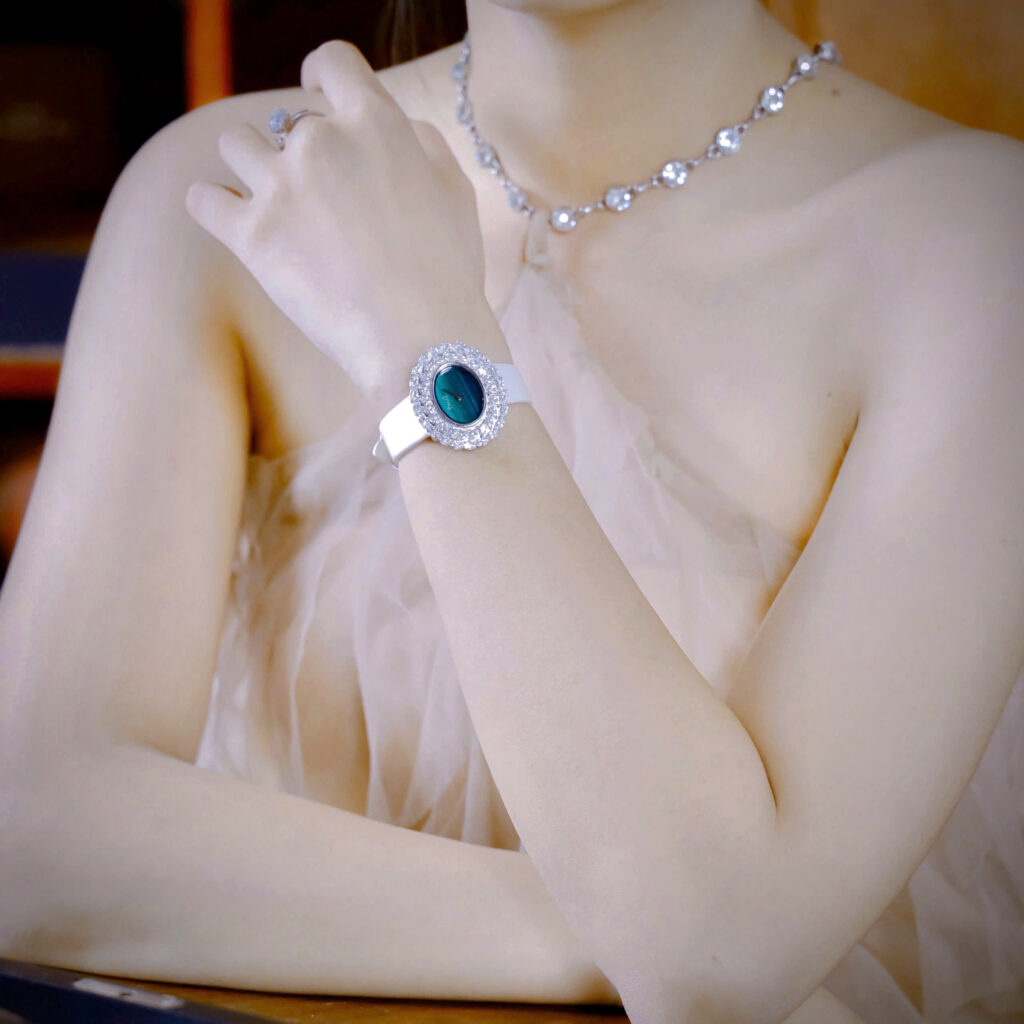  Đồng hồ Piaget Limelight Nữ Mặt Xanh Ngọc Đính Đá Like Auth 30x36mm