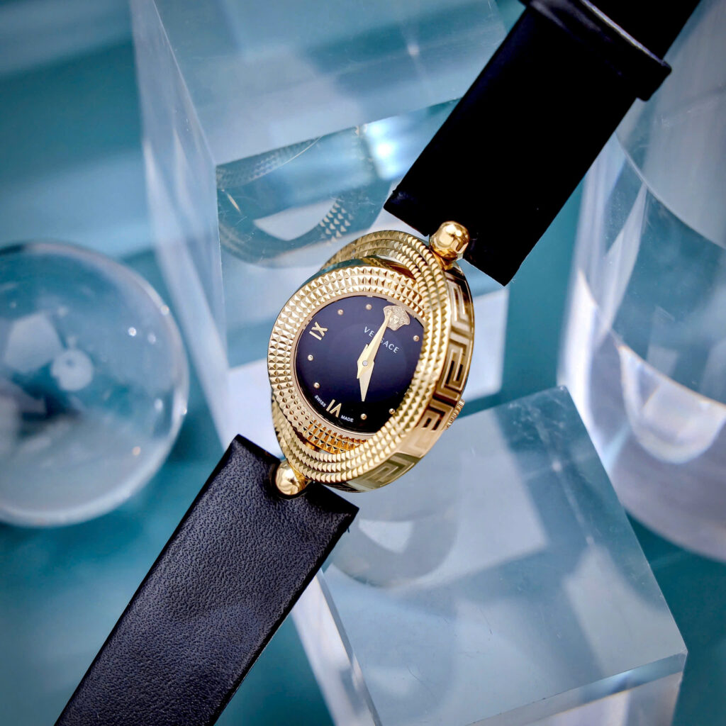Đồng hồ Versace Eon Nữ Dây Da Đen Mặt Xoay 360 Độ Like Auth 33mm
