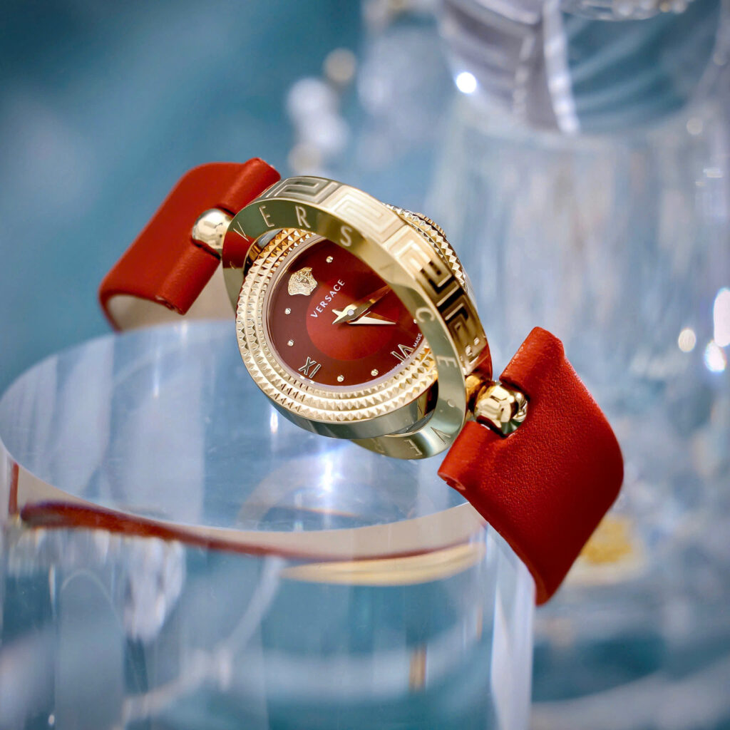 Đồng hồ Versace Eon Nữ Dây Da Đỏ Mặt Xoay 360 Độ Like Auth 33mm 