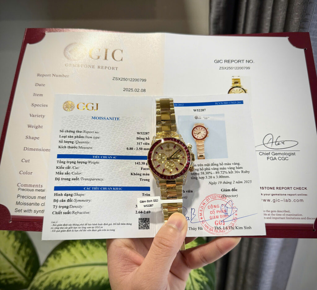 Đồng Hồ Rolex Daytona Bọc Vàng 18K Đính Ruby Đỏ Và Moissanite 40mm (1)