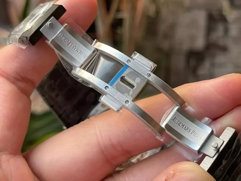 Đồng hồ Audemars Piguet Rep 11 Royal Oak 26240CE gốm đen nhà máy APS 41mm (1)