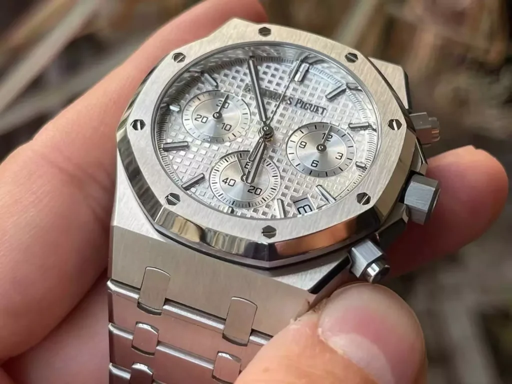 Đồng hồ Audemars Piguet Rep 11 Royal Oak 26240ST mặt trắng máy mỏng new 2025 41mm (4)