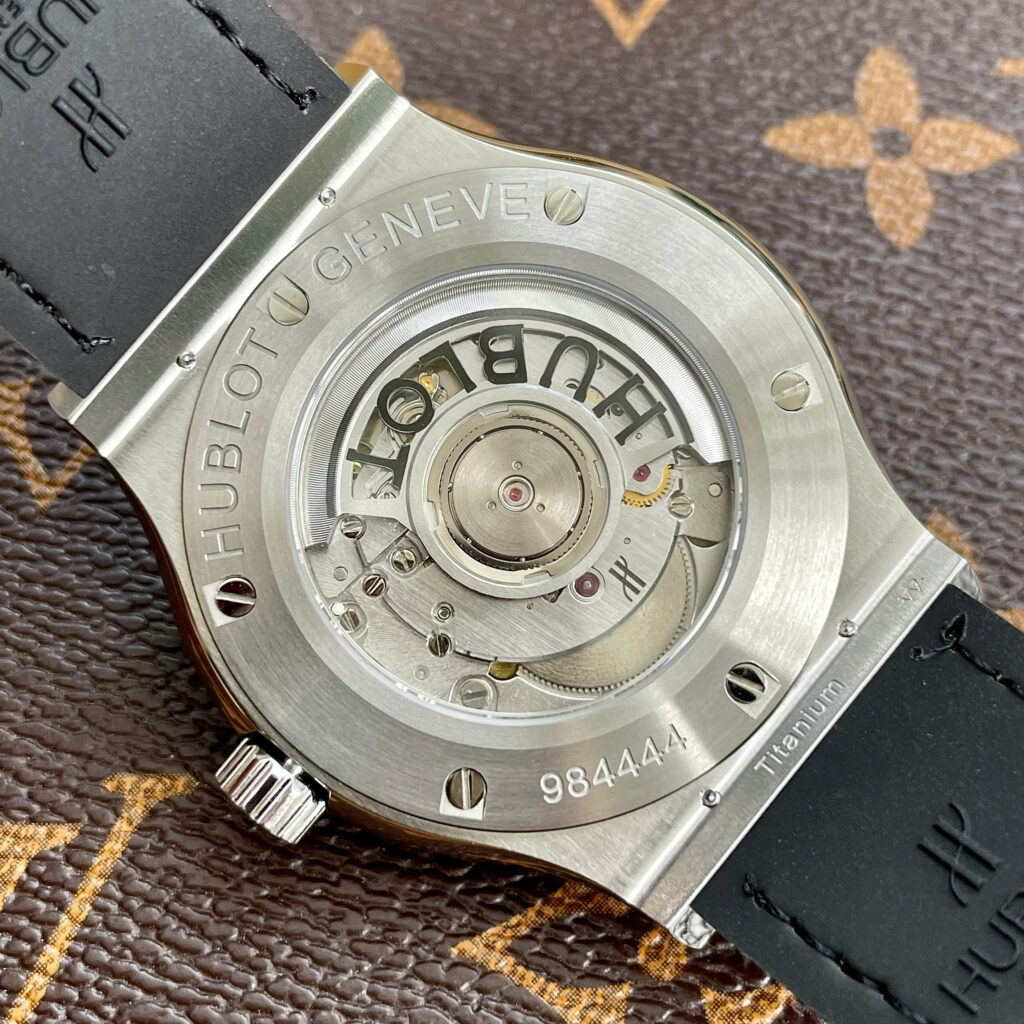 Đồng hồ Hublot Chế Tác Classic Fusion mặt trắng nhà máy JJF 42mm (9)