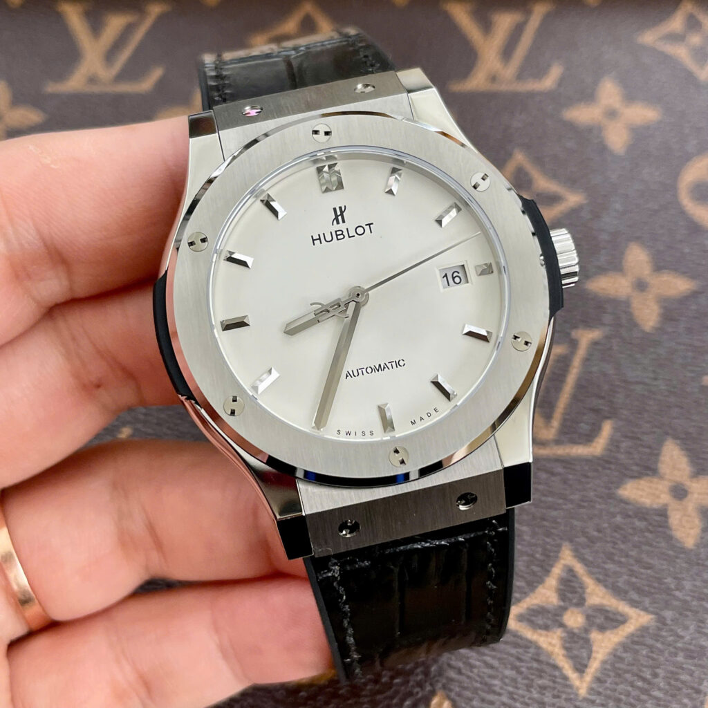 Đồng hồ Hublot Chế Tác Classic Fusion mặt trắng nhà máy JJF 42mm (2)