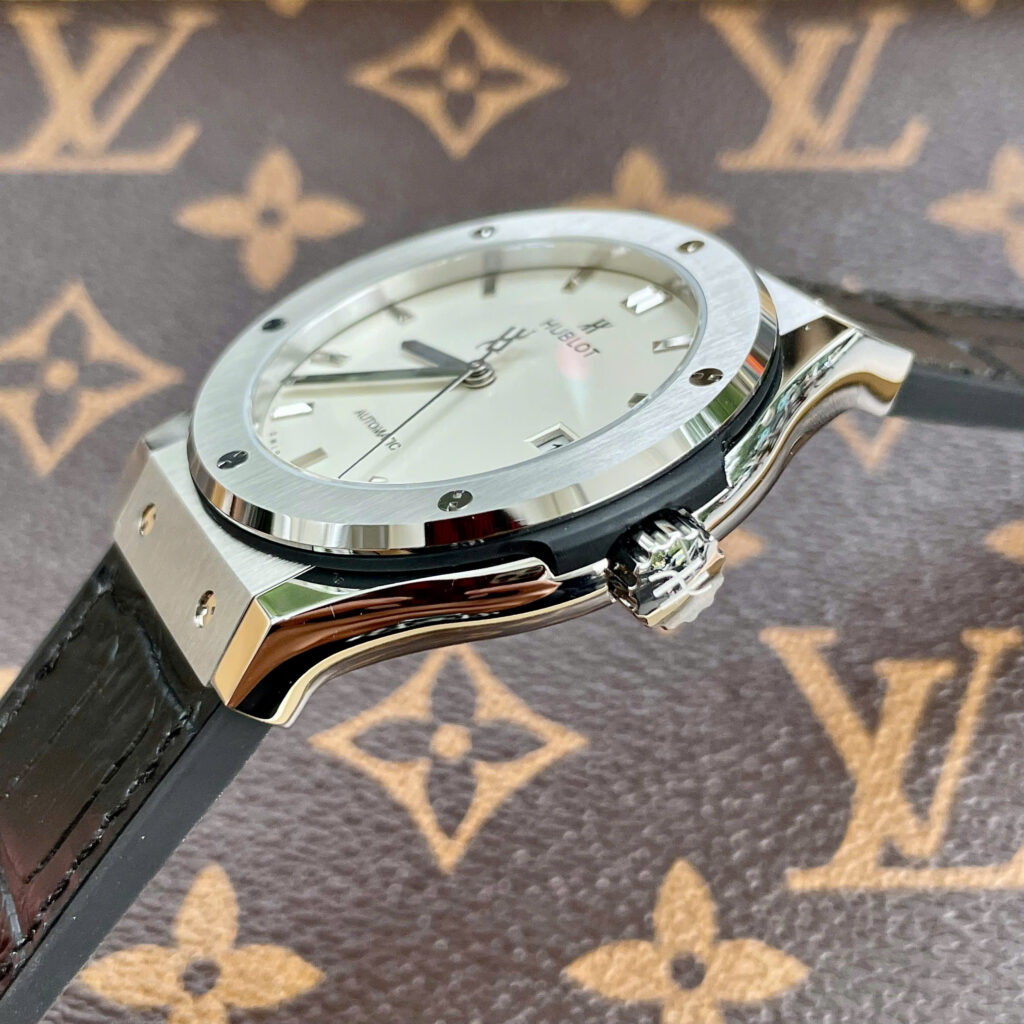 Đồng hồ Hublot Chế Tác Classic Fusion mặt trắng nhà máy JJF 42mm (2)